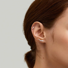 Load image into Gallery viewer, Graduated Lab Grown Diamond Curve Right Flatback Stud