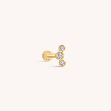 Load image into Gallery viewer, Trio Baby Bezel Diamond Threaded Labret Earring