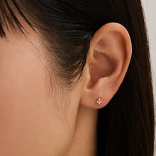 Load image into Gallery viewer, ROSE | Triple Lab Grown Diamond Piercing Top