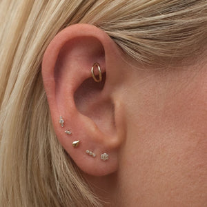 Case Micro Piercing Earring