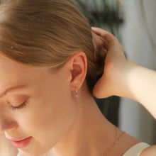 Load image into Gallery viewer, Goccia Pink Gold Huggy Earrings