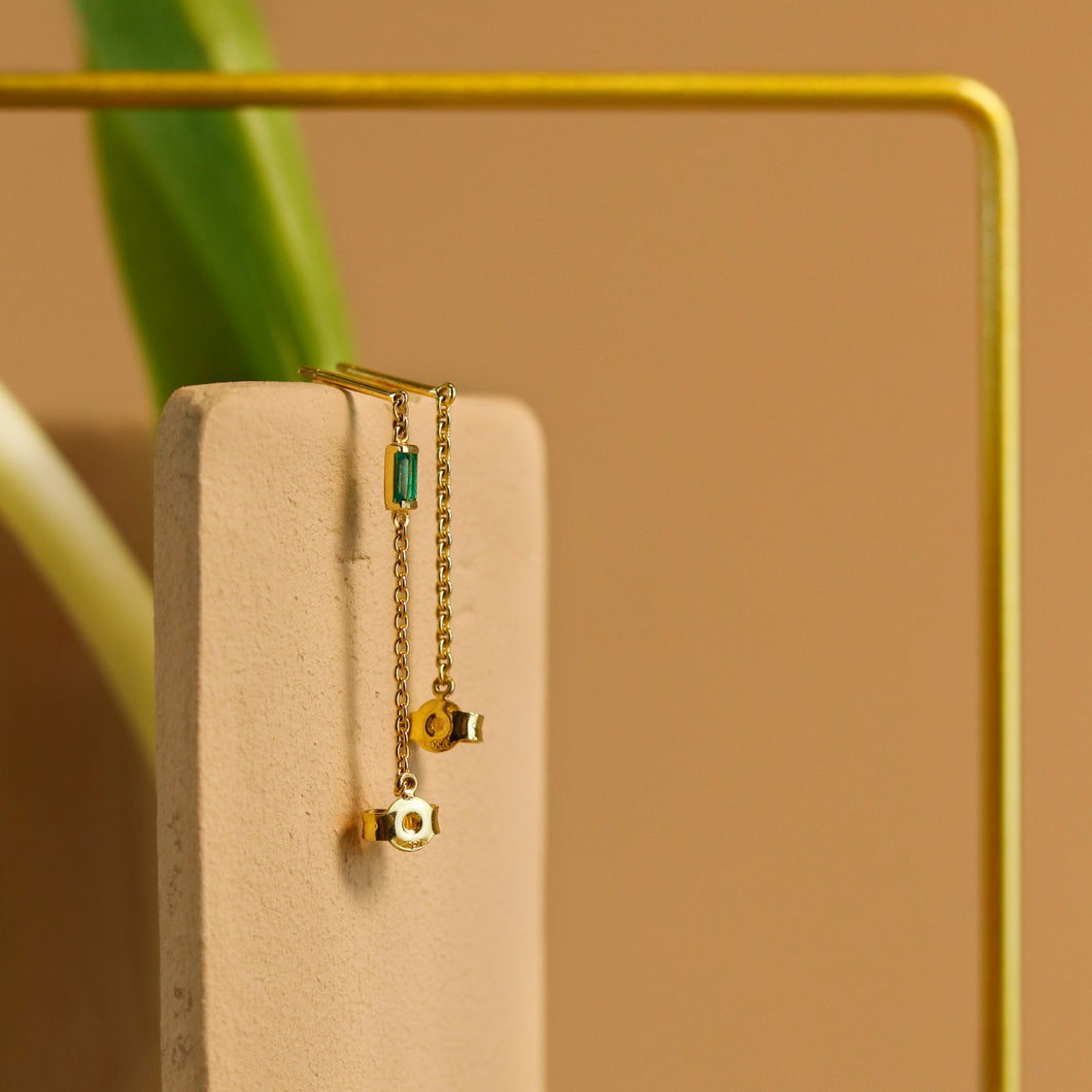 Dainty Treasure Emerald Chain Drop Earring