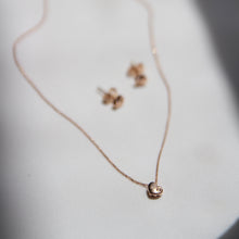 Load image into Gallery viewer, Heart Diamond Pink Gold Necklace